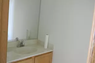 1542 Sauganash Ct, Gurnee, IL 60031 - Photo 11