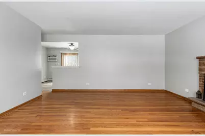 10900 S Rutherford Avenue, Worth, IL 60482 - Photo 5