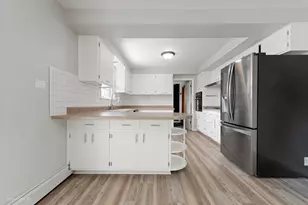 10900 S Rutherford Ave, Worth, IL 60482 - Photo 7