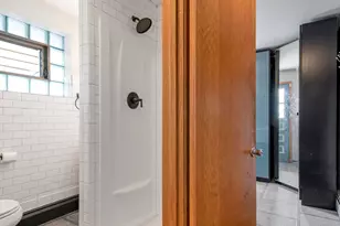 10900 S Rutherford Ave, Worth, IL 60482 - Photo 17