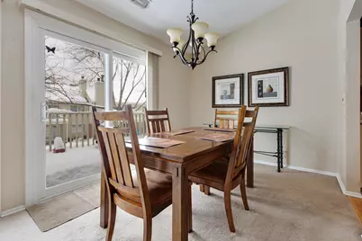 1600 Brittany Court #C2, Wheeling, IL 60090 - Photo 9