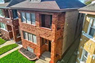4310 S Sawyer Ave, Chicago, IL 60632 - Photo 3