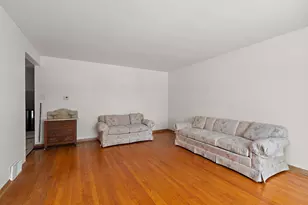 168 W Normandy Dr, Chicago Heights, IL 60411 - Photo 5