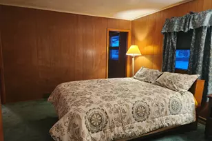 9225 N 2nd St, Machesney Park, IL 61115 - Photo 15