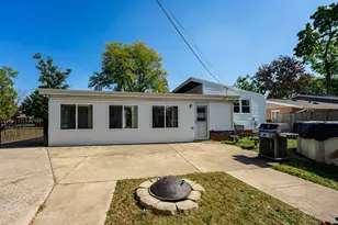 616 S Ahrens Ave, Lombard, IL 60148 - Photo 25