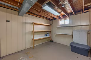 616 S Ahrens Ave, Lombard, IL 60148 - Photo 21