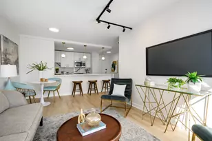 5455 N Sheridan Rd, Chicago, IL 60640 - Photo 5