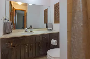 5810 W 97th St, Oak Lawn, IL 60453 - Photo 11