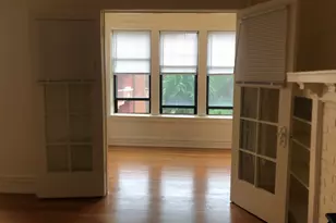 1126 W Pratt Blvd, Chicago, IL 60626 - Photo 5