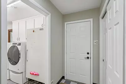 8853 W 97th Place, Palos Hills, IL 60465 - Photo 17