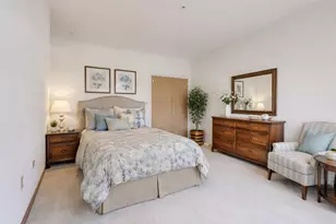 605 Barrington Ave, East Dundee, IL 60118 - Photo 13