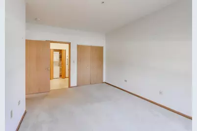 605 Barrington Avenue #140, East Dundee, IL 60118 - Photo 9