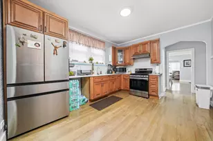 10807 S Wentworth Ave, Chicago, IL 60628 - Photo 13