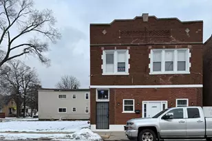 10807 S Wentworth Ave, Chicago, IL 60628 - Photo 3