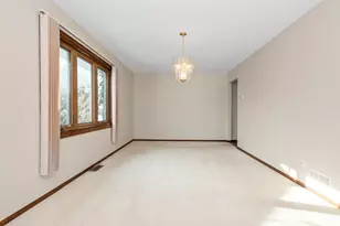 17812 65th Ct, Tinley Park, IL 60477 - Photo 5