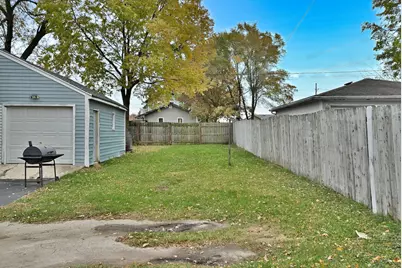 528 Woodlawn Avenue, Aurora, IL 60506 - Photo 31