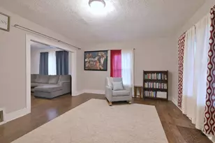 528 Woodlawn Ave, Aurora, IL 60506 - Photo 7