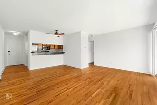 81 S 6th Ave, La Grange, IL 60525 - Photo 3