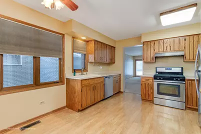 7709 W 158th Court, Orland Park, IL 60462 - Photo 7