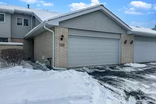 7709 W 158th Ct, Orland Park, IL 60462 - Photo 3