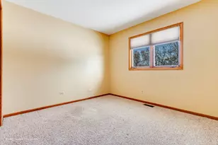 7709 W 158th Ct, Orland Park, IL 60462 - Photo 15