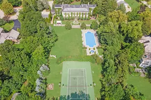 275 Sussex Ln, Lake Forest, IL 60045 - Photo 5