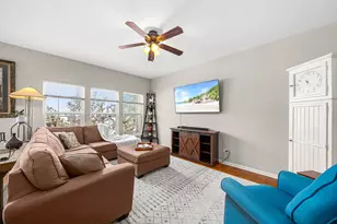 1220 Sears Cir, Elburn, IL 60119 - Photo 7