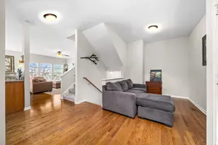 1220 Sears Cir, Elburn, IL 60119 - Photo 5