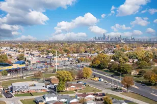 4042 W 89th Pl, Hometown, IL 60456 - Photo 31