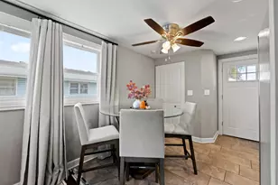 4042 W 89th Pl, Hometown, IL 60456 - Photo 9