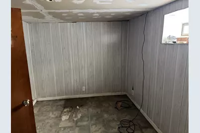 9005 S Paulina Street, Chicago, IL 60620 - Photo 19