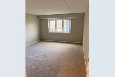 2066 Saint Johns Avenue #304, Highland Park, IL 60035 - Photo 15