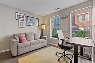 4647 S Lake Park Ave, Chicago, IL 60653 - Photo 13