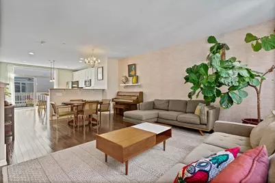 4647 S Lake Park Avenue #D, Chicago, IL 60653 - Photo 3