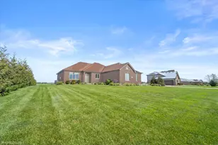 13520 W Delaney Rd, New Lenox, IL 60451 - Photo 41
