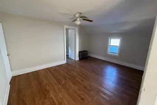 321 S Martin Luther King Jr Ave, Waukegan, IL 60085 - Photo 11