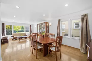 6228 N Forest Glen Ave, Chicago, IL 60646 - Photo 7