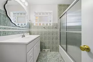 6228 N Forest Glen Ave, Chicago, IL 60646 - Photo 13