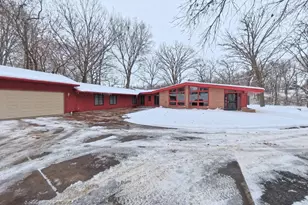 143 W 1st St, Streator, IL 61364 - Photo 1