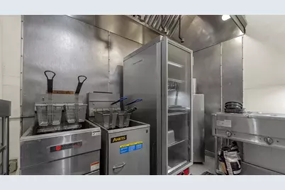 13257 S Baltimore Avenue, Chicago, IL 60633 - Photo 23