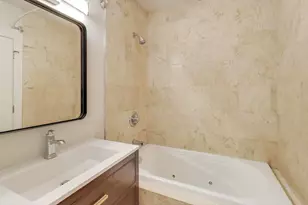 6320 S Greenwood Ave, Chicago, IL 60637 - Photo 13