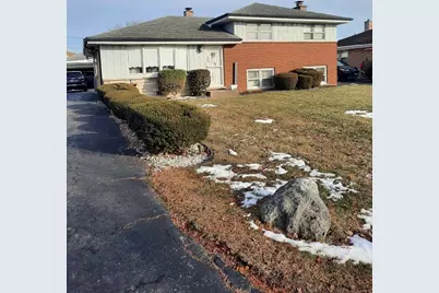 7912 W 73rd Street, Bridgeview, IL 60455 - Photo 1