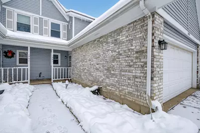 1391 Sherwood Court, Gurnee, IL 60031 - Photo 3