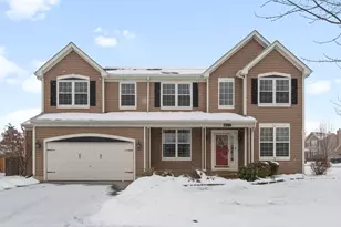 658 N Silver Leaf Ln, Round Lake, IL 60073 - Photo 1