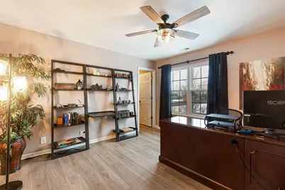 658 N Silver Leaf Lane, Round Lake, IL 60073 - Photo 21