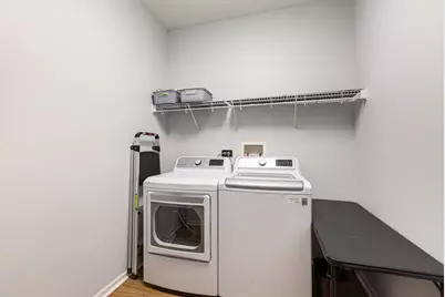 658 N Silver Leaf Lane, Round Lake, IL 60073 - Photo 13