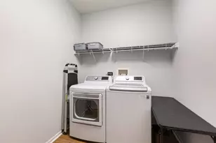 658 N Silver Leaf Ln, Round Lake, IL 60073 - Photo 13