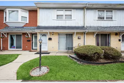 10438 Major Avenue, Oak Lawn, IL 60453 - Photo 1