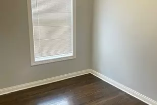 627 E 89th Pl, Chicago, IL 60619 - Photo 7