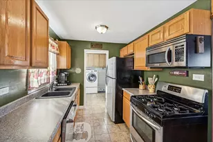 6723 Tinley Park Dr, Tinley Park, IL 60477 - Photo 9